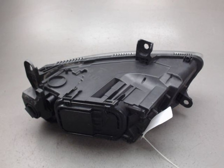 PHARE DROIT AUDI A6