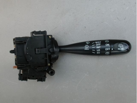 COMMANDE ESSUIE GLACE TOYOTA YARIS