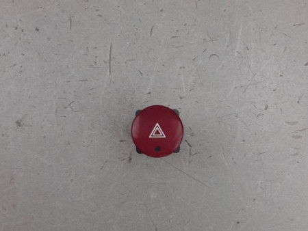 BOUTON DE WARNING CITROEN BERLINGO