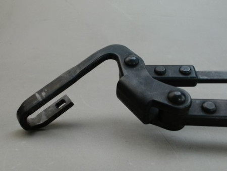 BRAS ESSUIE-GLACE AVANT PEUGEOT 107