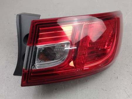 FEU ARRIERE DROIT RENAULT CLIO
