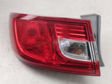 FEU ARRIERE GAUCHE  RENAULT CLIO