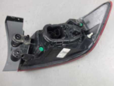 FEU ARRIERE GAUCHE  RENAULT CLIO