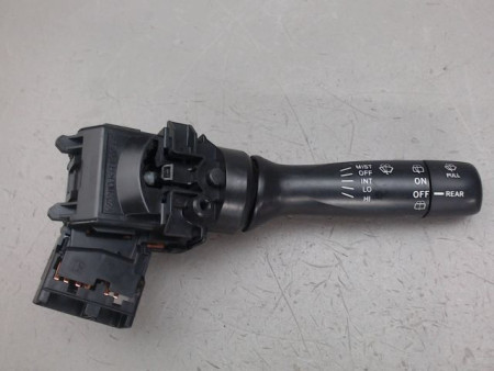COMMANDE ESSUIE GLACE TOYOTA YARIS