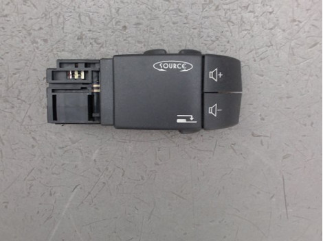 COMMANDE AUTORADIO RENAULT LAGUNA