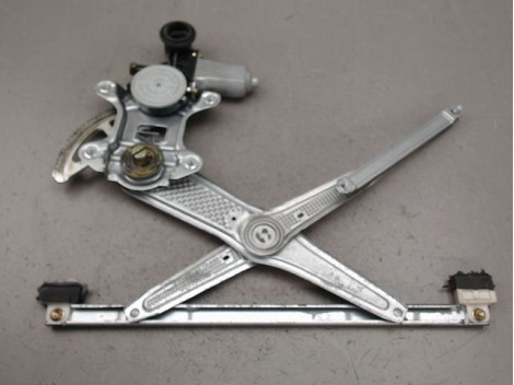 MECANISME LEVE-GLACE AVANT DROIT TOYOTA YARIS