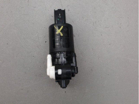 POMPE LAVE-GLACE AVANT DACIA DUSTER