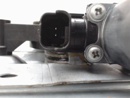 MECANISME LEVE-GLACE AVANT DROIT DACIA DUSTER