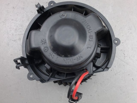 MOTEUR VENTILATEUR CHAUFFAGE B.M.W. SERIE 2
