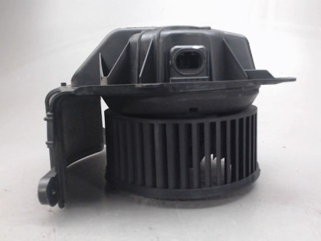 MOTEUR VENTILATEUR CHAUFFAGE RENAULT MEGANE