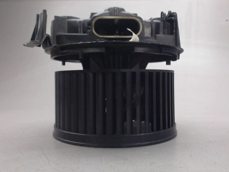 MOTEUR VENTILATEUR CHAUFFAGE RENAULT CLIO