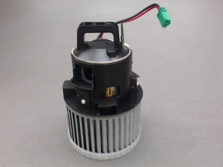 MOTEUR VENTILATEUR CHAUFFAGE PEUGEOT 308