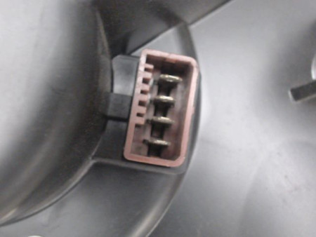 MOTEUR VENTILATEUR CHAUFFAGE PEUGEOT 106