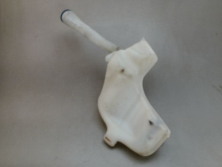 RESERVOIR LAVE-GLACE AVANT PEUGEOT 307