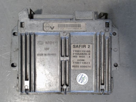 CALCULATEUR MOTEUR RENAULT CLIO