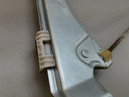MECANISME LEVE-GLACE AVANT DROIT RENAULT CLIO