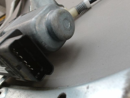 MECANISME LEVE-GLACE AVANT DROIT RENAULT CLIO