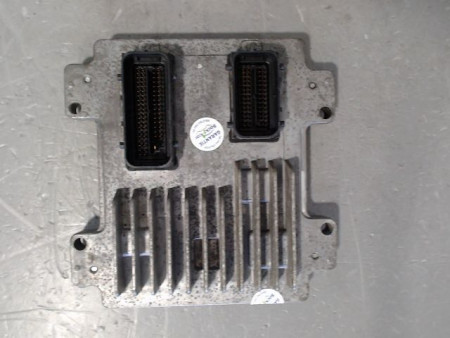 CALCULATEUR MOTEUR OPEL CORSA
