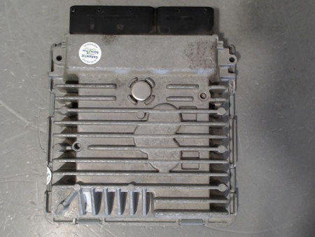 CALCULATEUR MOTEUR VOLKSWAGEN GOLF