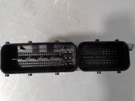 CALCULATEUR MOTEUR VOLKSWAGEN GOLF
