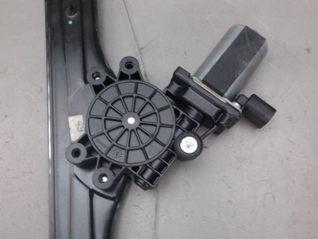 MECANISME LEVE-GLACE AVANT GAUCHE FIAT 500