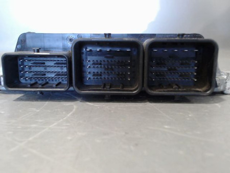 CALCULATEUR MOTEUR FORD C-MAX