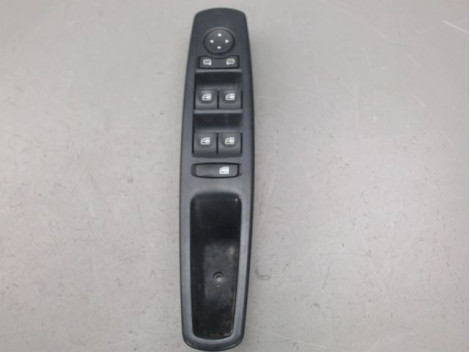 COMMANDE LEVE-GLACE PORTE AVG RENAULT MEGANE