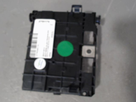 BOITE A FUSIBLES CITROEN C4