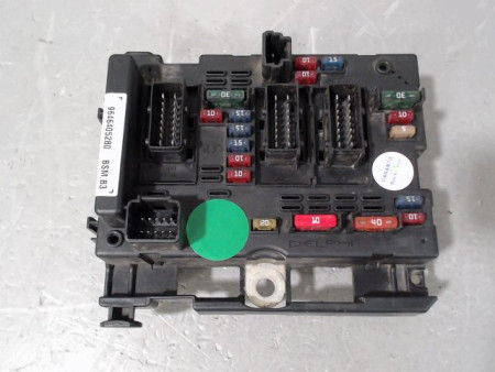BOITE A FUSIBLES CITROEN XSARA