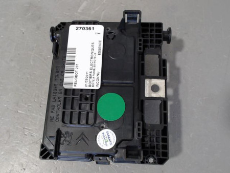 BOITE A FUSIBLES PEUGEOT 207