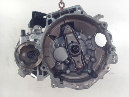 BOITE A VITESSE MECANIQUE VOLKSWAGEN POLO 1.6 TDI
