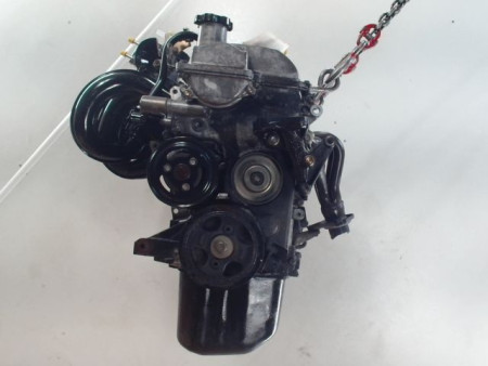 MOTEUR ESSENCE TOYOTA YARIS 1.0 