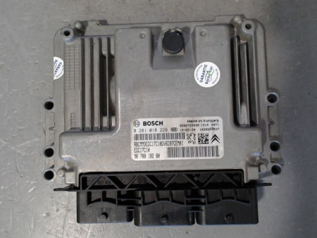 CALCULATEUR MOTEUR PEUGEOT 308