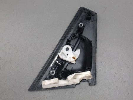 POIGNEE EXTERIEURE PORTE ARRIERE DROIT RENAULT CLIO