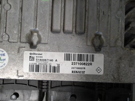 CALCULATEUR MOTEUR RENAULT MEGANE