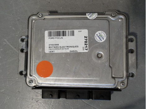 CALCULATEUR MOTEUR FORD FOCUS