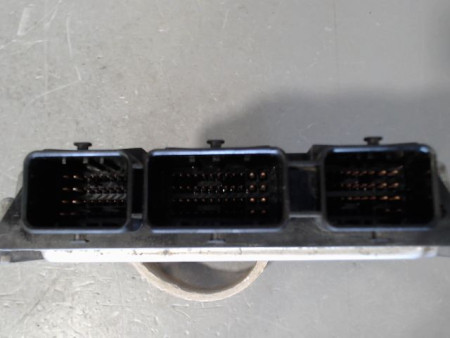 CALCULATEUR MOTEUR FORD FIESTA