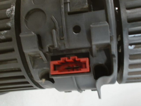 MOTEUR VENTILATEUR CHAUFFAGE RENAULT MEGANE