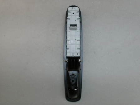 COMMANDE LEVE-GLACE PORTE AVG RENAULT MEGANE