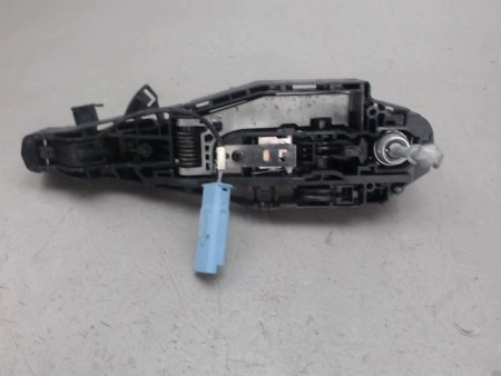POIGNEE EXTERIEURE PORTE AVANT GAUCHE PEUGEOT 2008