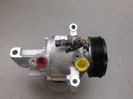 COMPRESSEUR AIR CONDITIONNE DACIA DUSTER