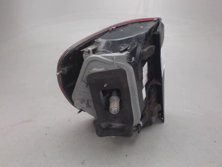 FEU ARRIERE DROIT VOLKSWAGEN FOX