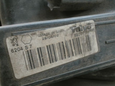 PHARE GAUCHE PEUGEOT 206