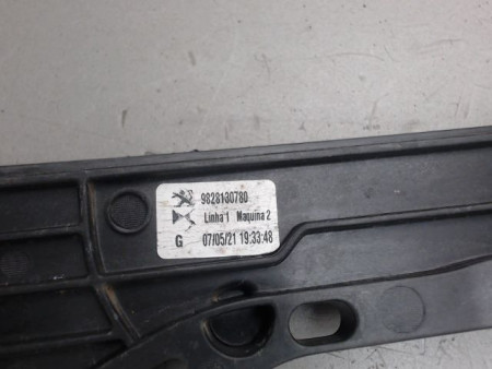 MECANISME LEVE-GLACE AVANT GAUCHE PEUGEOT 2008