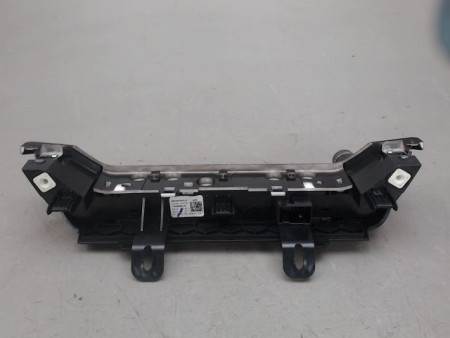 BOUTON DE WARNING PEUGEOT 2008