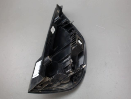 FEU ARRIERE GAUCHE  RENAULT MEGANE
