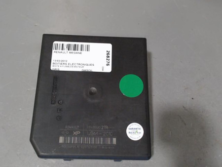 BOITE A FUSIBLES RENAULT MEGANE