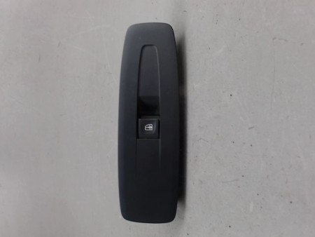 COMMANDE LEVE-GLACE PORTE AVD RENAULT MEGANE