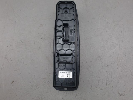 COMMANDE LEVE-GLACE PORTE AVG RENAULT MEGANE