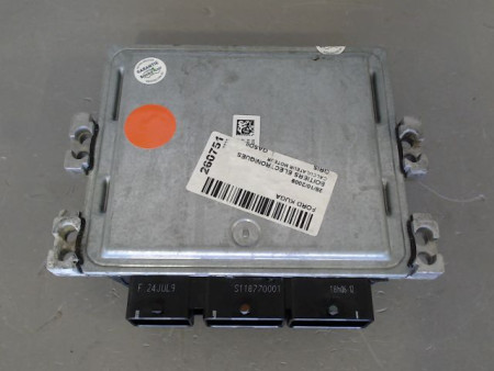 CALCULATEUR MOTEUR FORD KUGA
